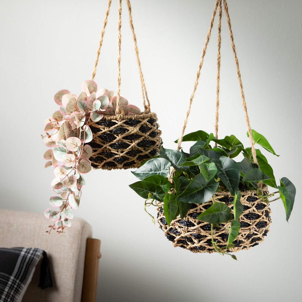 Natural Black Hanging Baskets 