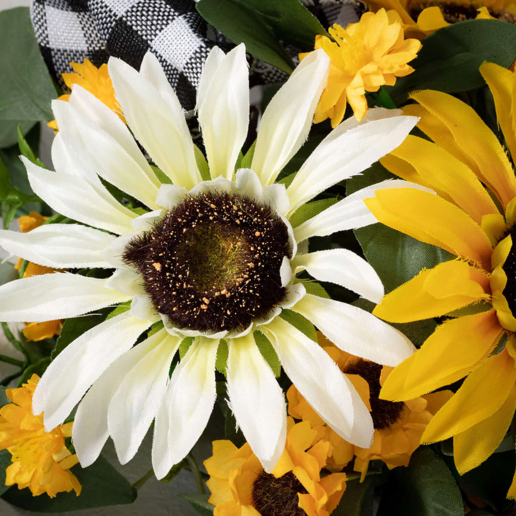 Sunflower Gingham Wreath      
