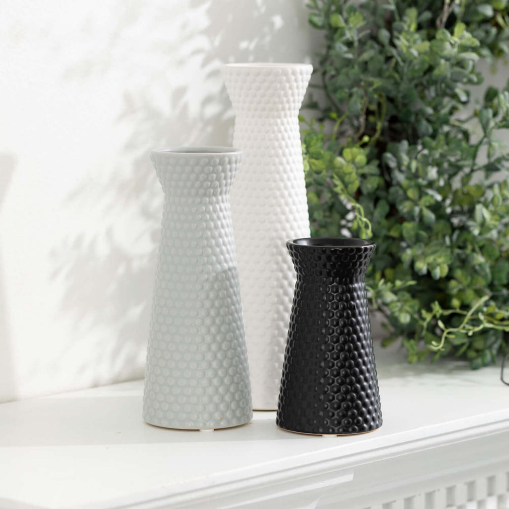 Emobssed Wide Mouth Vase Set  