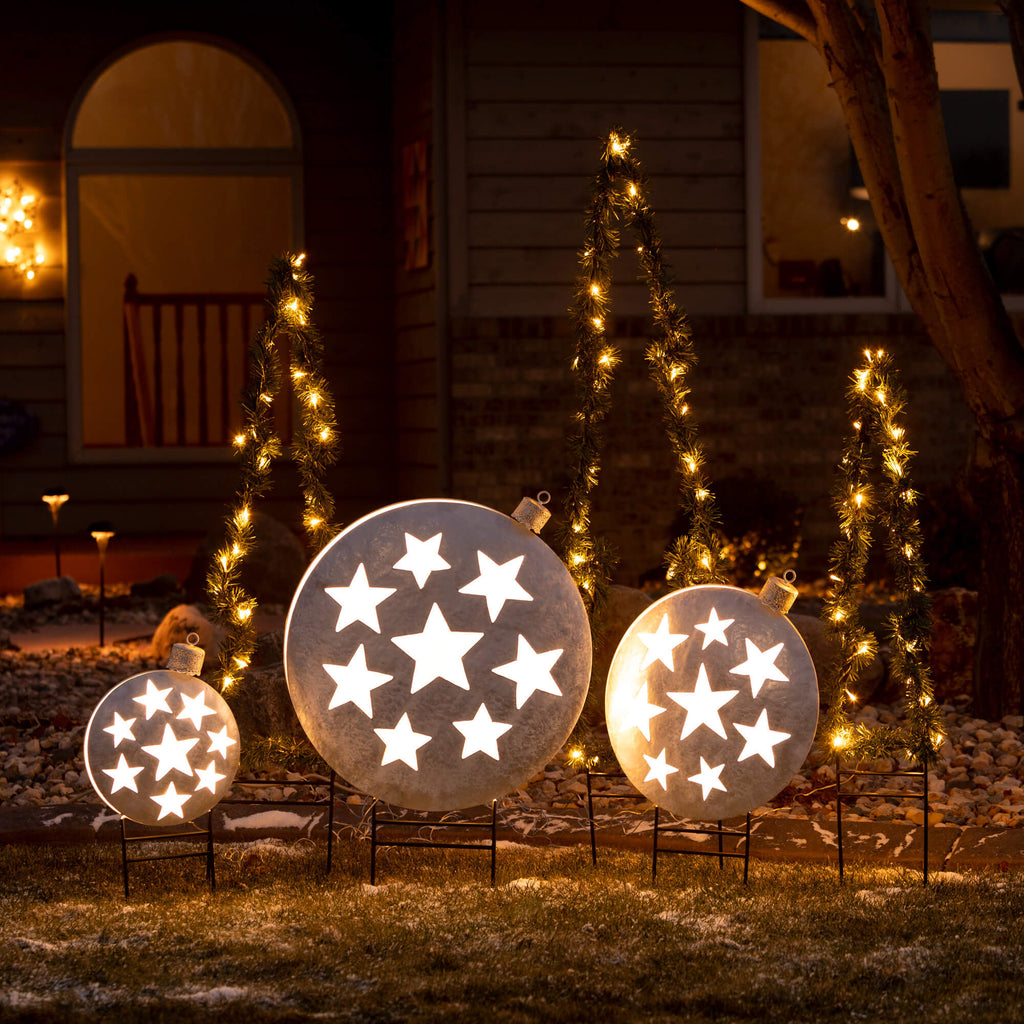 Lighted Ornament Yard Stakes  