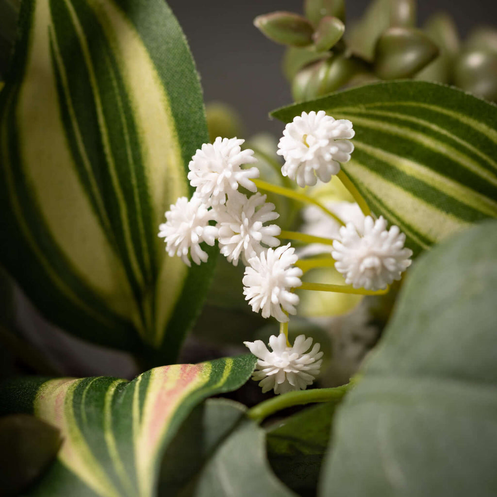 Mixed Green Foliage Pick      