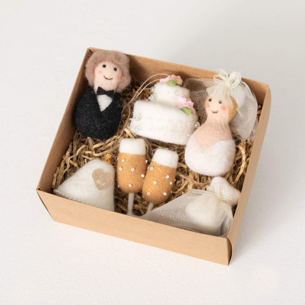 Felt Wedding Ornament Gift Set