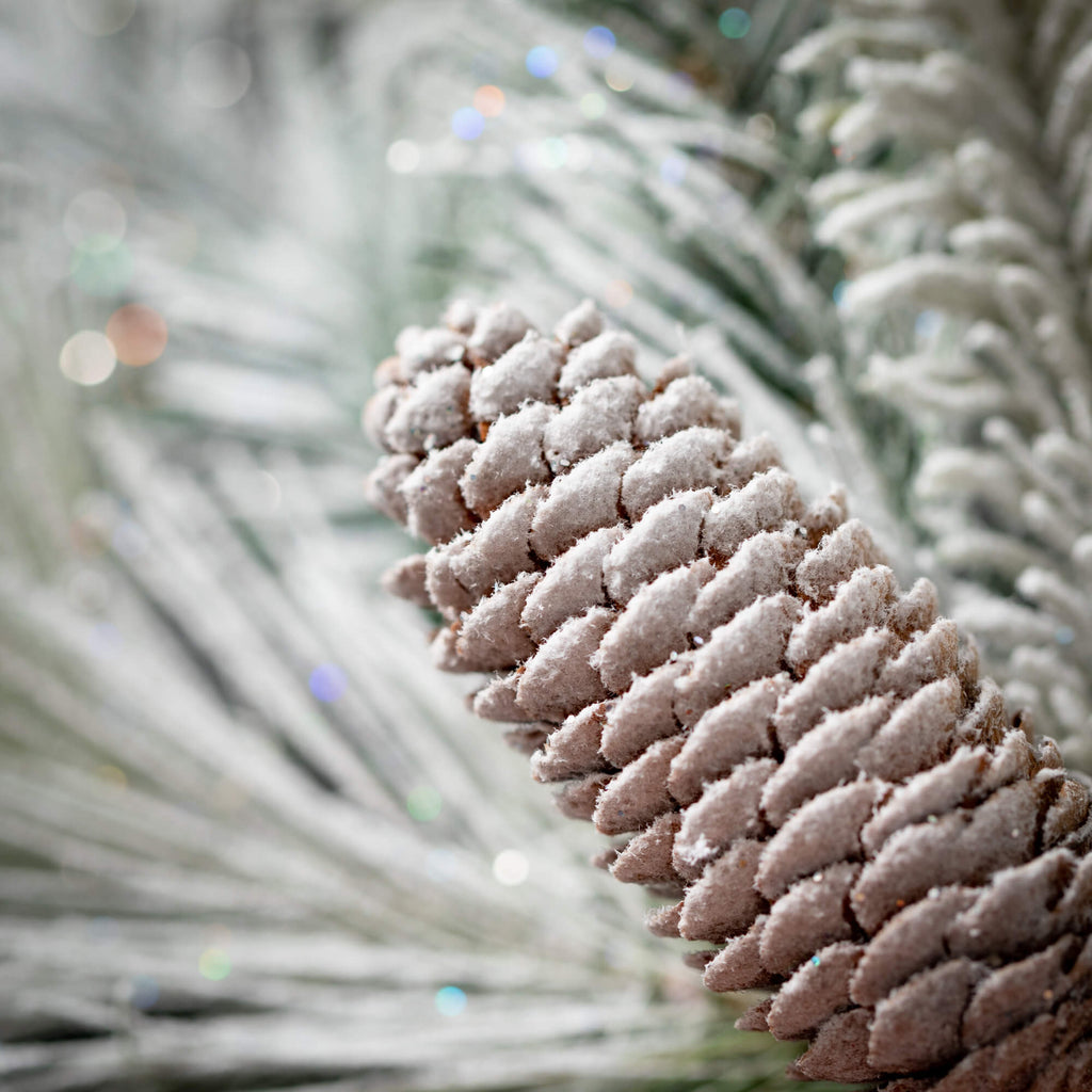 Snowy Pinecone Pick           